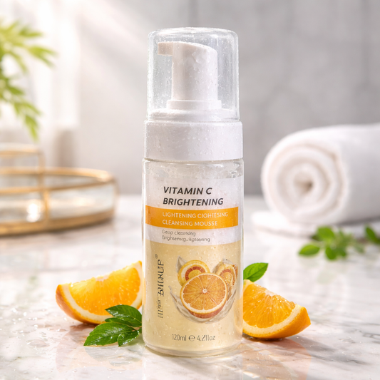 MOND’SUB Vitamin C Brightening Cleansing Mousse (120 ml)